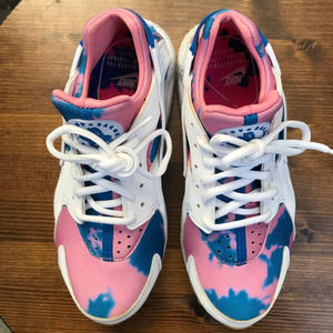 Nike Air Huarache Pink & Blue Tie-Dye Sneaker, 7.5